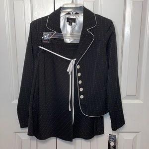 Two-piece women’s business professional suit. Light weight yet classy. NWT